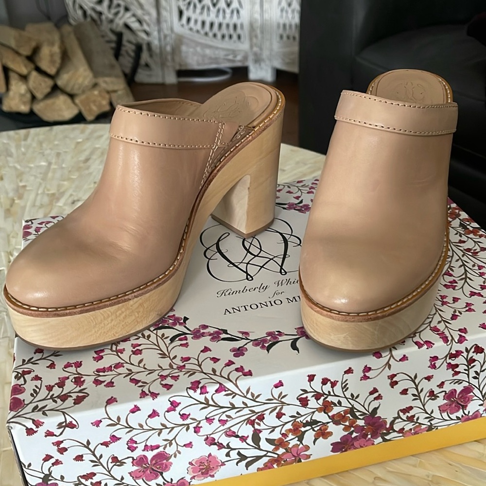 ANTONIO MELANI CLOGS